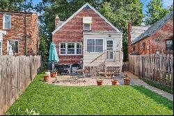 6524 Murdoch Avenue, St Louis MO 63109