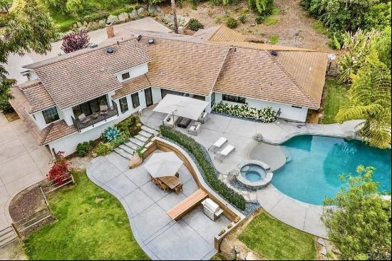 16263 Via de Santa Fe, Rancho Santa Fe CA 92067