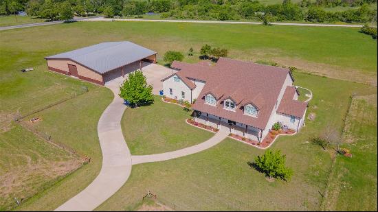 115 County Road 131, Hutto TX 78634