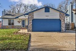 5331 S Stoneborough St, Wichita KS 67217