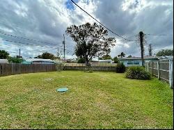 2812 SE Hibiscus Street, Stuart FL 34997