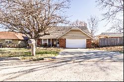 3 Tawana Drive, Shawnee OK 74804