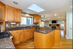 233 Miantonomo Drive, Warwick RI 02888