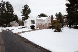 44 Alder Road, Simsbury CT 06070