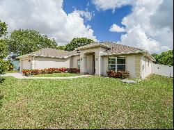 157 SW Twig Avenue, Port Saint Lucie FL 34983