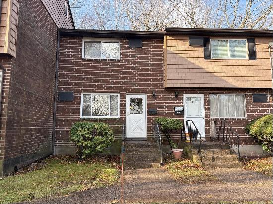 300 Green Road #APT D, Manchester CT 06042