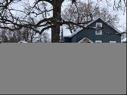 15 Eveline St, Oshkosh WI 54901