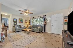 4052 Lake Eleanor Drive, Mount Dora FL 32757