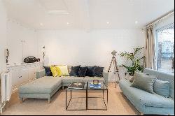 Romney Mews, Marylebone, London, Marylebone W1U5DT