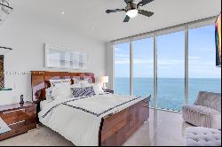 16699 Collins Ave Unit 4202, Sunny Isles Beach FL 33160