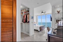 16699 Collins Ave Unit 4202, Sunny Isles Beach FL 33160