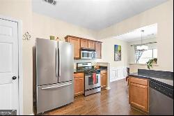 1916 Lake Heights Circle NW Unit 16, Kennesaw GA 30152