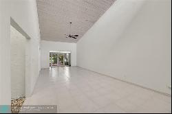 6415 Toulon Drive, Boca Raton FL 33433