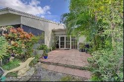 6415 Toulon Drive, Boca Raton FL 33433