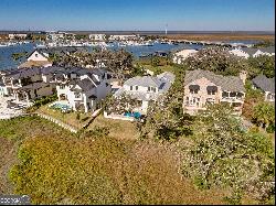 305 Yacht Club Lane, St. Simons GA 31522