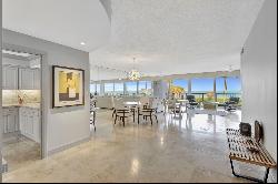 2001 SE Sailfish Point Boulevard #207, Stuart FL 34996