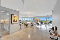 2001 SE Sailfish Point Boulevard Unit 207, Stuart FL 34996