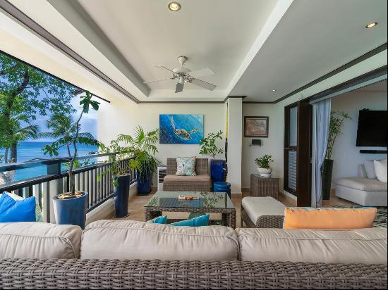 Seaview apartment on the pristine Paynes Bay Beach along Barbados' famed West Coast