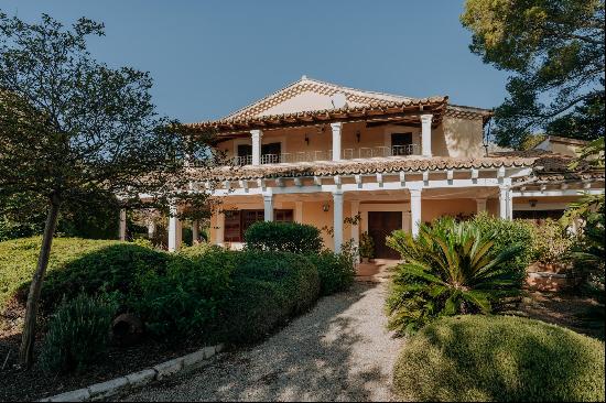 A rare chance to restore a historic Mallorcan villa with a pool and guest house.