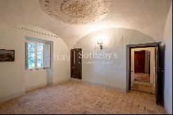 Historic Farmhouses in the Italian Countryside near Orvieto