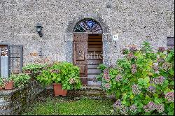 Historic farmhouses in the Italian Countryside near Orvieto