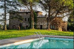 Historic farmhouses in the Italian Countryside near Orvieto