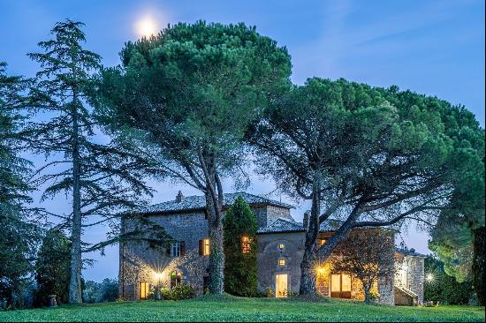 Historic farmhouses in the Italian Countryside near Orvieto