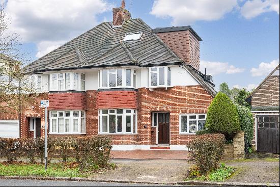 A beautifully modernised 4 bedroom, 3 bathroom semi-detached family home with a west facin