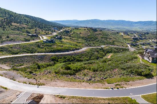 Large 1.37 Homesite in the Summit Hook Neighborhood of Red Ledges