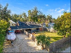 Charming Renovated Home in Historic Bunkers Cove