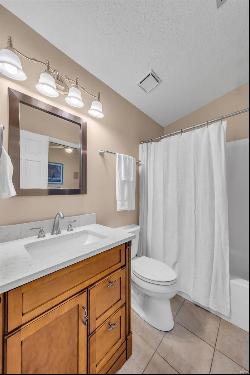 1402 Hemingway Lane Unit H, Weldon Spring MO 63304