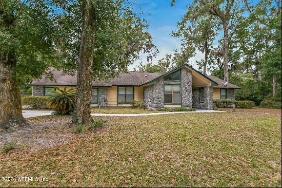 418 Cheryl Court, St Johns FL 32259