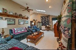 828 Bur Oak E Court, Lafayette IN 47909