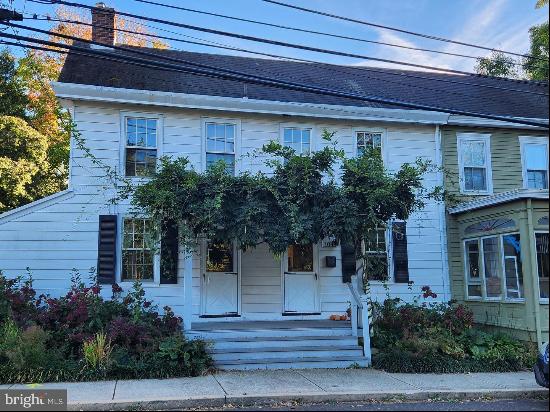 104 E Jefferson Street, Newtown PA 18940