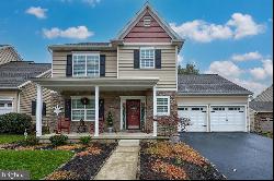 113 Hawthorne Circle, Lancaster PA 17602