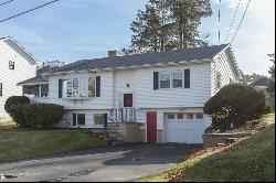 15 Stanley Drive, Haverhill MA 01830