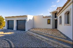 Detached house, 4 bedrooms, for Sale