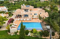 Detached house, 5 bedrooms, for Sale