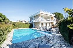 Californian style villa for rent near the village of Cagnes-sur-Mer