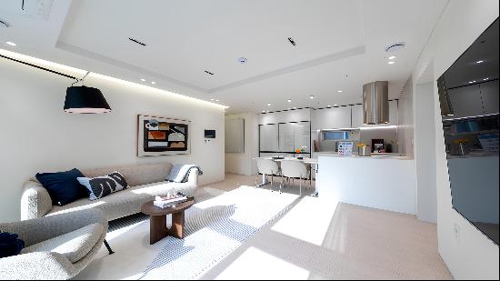 SEOCHO ART RADIANT - Premium Residential Living in the Heart of Seocho