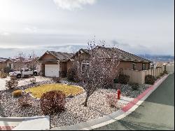 Entertainer's Dream with Mountain Views