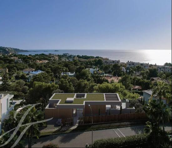 Exclusive plot in Santa Ponsa with sea views