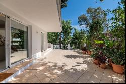 Fully renovated garden apartment situated close to all amenities, Estepona 29680