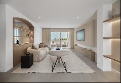 Opulent duplex penthouse recently renovated to top specification, Marbella 29660