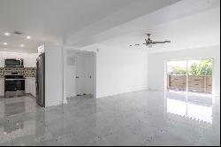 8325 Sw 72nd Ave,Miami, FL, 33143