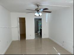 14201 N Kendall Dr Unit 309D, Miami FL 33186