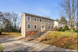 317 Yorktown Dr, Cranberry Twp PA 16066