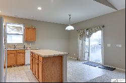 2413 Ridgeview Drive, Papillion NE 68046