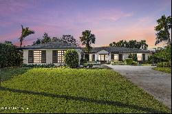 22 Poinciana Way, Ponte Vedra Beach FL 32082