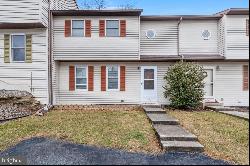 2702 Buxton Road, Harrisburg PA 17110